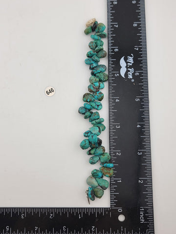 VINTAGE Gorgeous all natural chunks of Turquoise Nuggets Bracelet. 7 Inch Long.