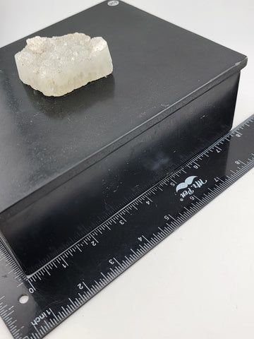 Rare Vintage Carved Heavy black marble jewelry box w Natural quartz cluster