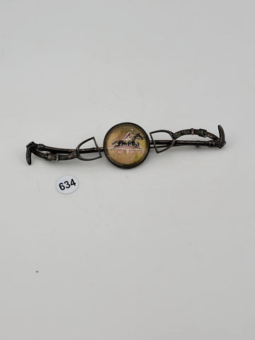 ANTIQUR 925 STERLING SILVER REVERSE PAINTING ON GLASS HORSE & JOKEY BROOCH