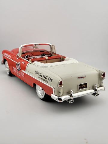 ERTL COLLECTIBLES AMERICAN MUSCLE 1955 CHEVY CONVERTIBLE INDY PACE CAR 1:18 1998