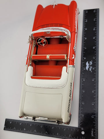 ERTL COLLECTIBLES AMERICAN MUSCLE 1955 CHEVY CONVERTIBLE INDY PACE CAR 1:18 1998