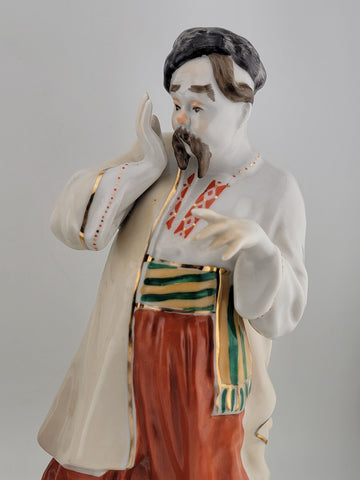 Rare VTG SET OF 2 Figurines KARAS & ODARKA  Ukrainian Soviet Porcelain. VG cond.