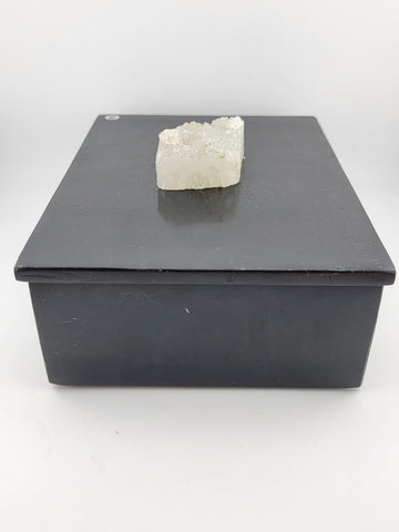 Rare Vintage Carved Heavy black marble jewelry box w Natural quartz cluster
